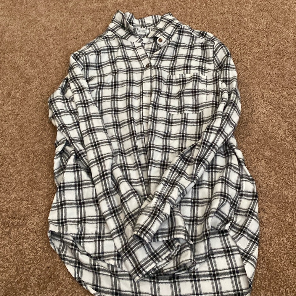 Hollister button up
